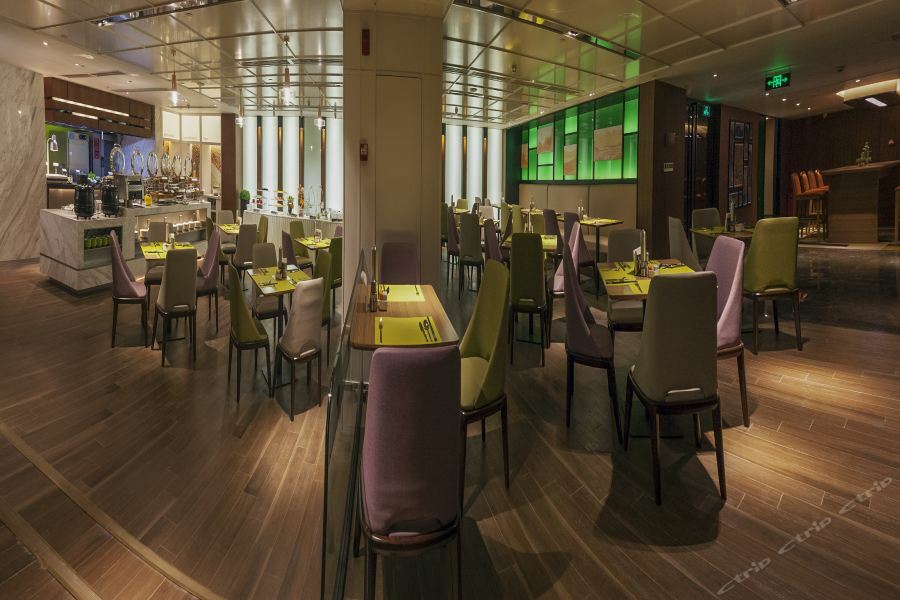 清远清新希尔顿欢朋酒店 庆元 外观 照片
